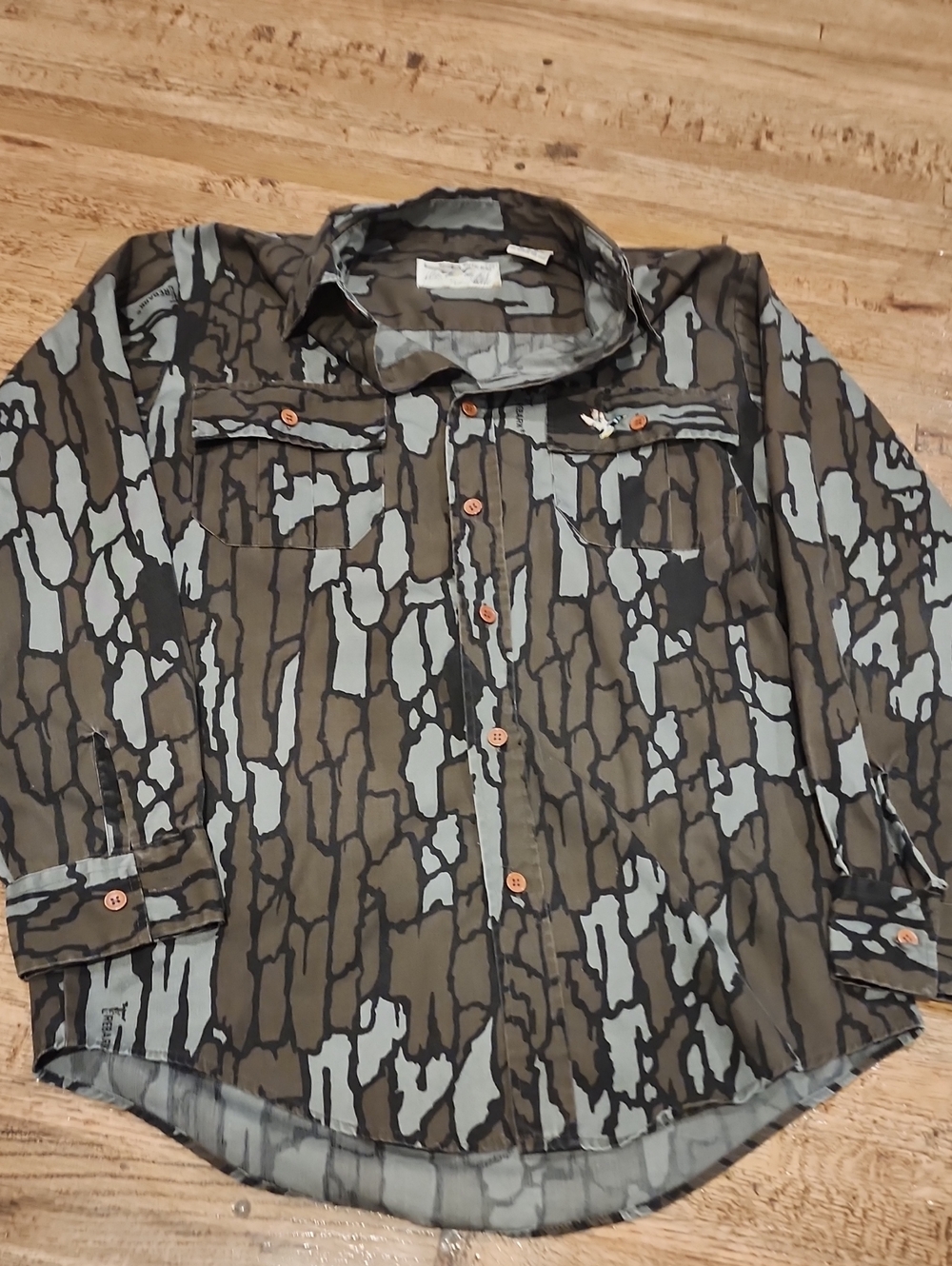 Duck Bay Rebark Camo Patterned Button-Down Shirt with Chest Pockets